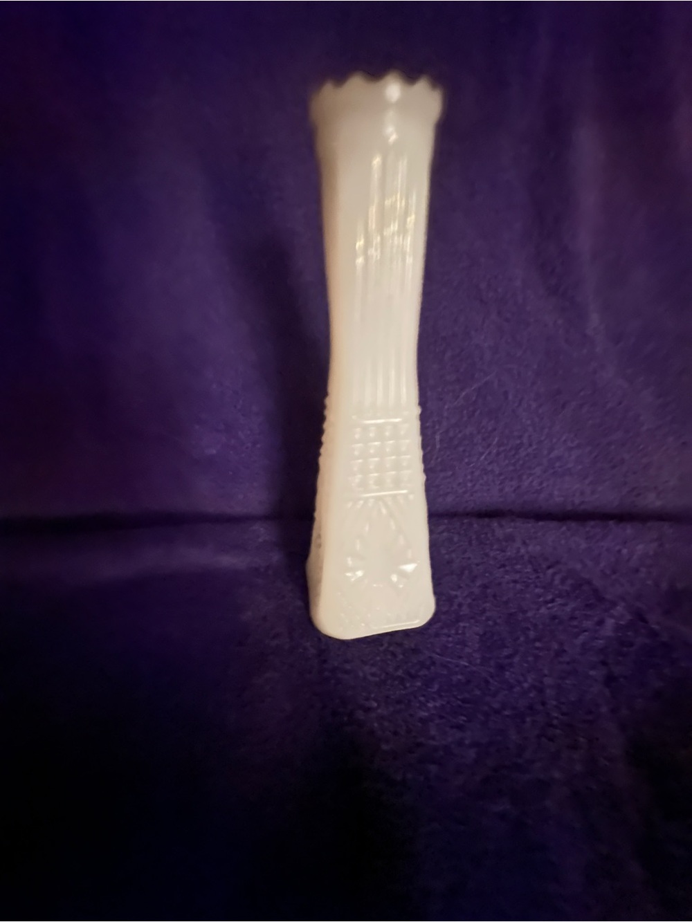 White Embossed Milk-Glass Bud Vase - Elegant Home Accent